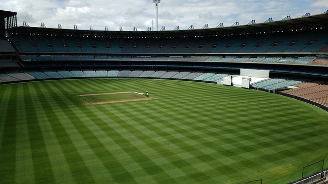 边路推进和 边路推进和